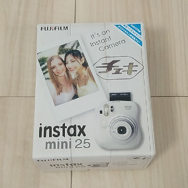 富士フイルム(フジフイルム)のチェキ instax mini 25 スマホ/家電/カメラのカメラ(フィルムカメラ)の商品写真