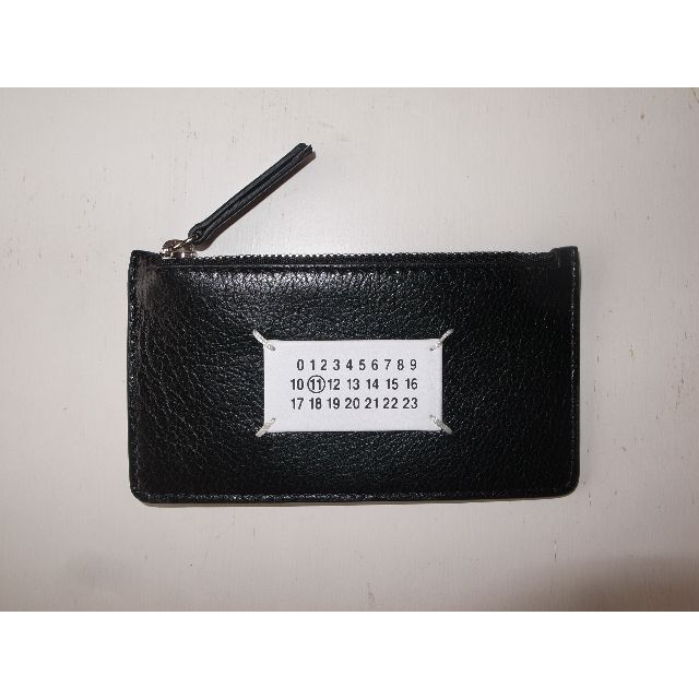 Maison Martin Margiela(マルタンマルジェラ)のマルジェラ カードホルダー 小銭入れ wallet black カレンダー  メンズのファッション小物(コインケース/小銭入れ)の商品写真