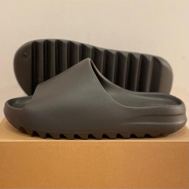 adidas(アディダス)の完売‼️adidas YEEZY SLIDE ONYX 27.5cm 新品 送込 メンズの靴/シューズ(サンダル)の商品写真