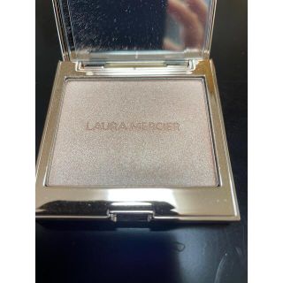 ローラメルシエ(laura mercier)のローラメルシエ★ローズグロウイルミネーターほぼ新品(フェイスカラー)