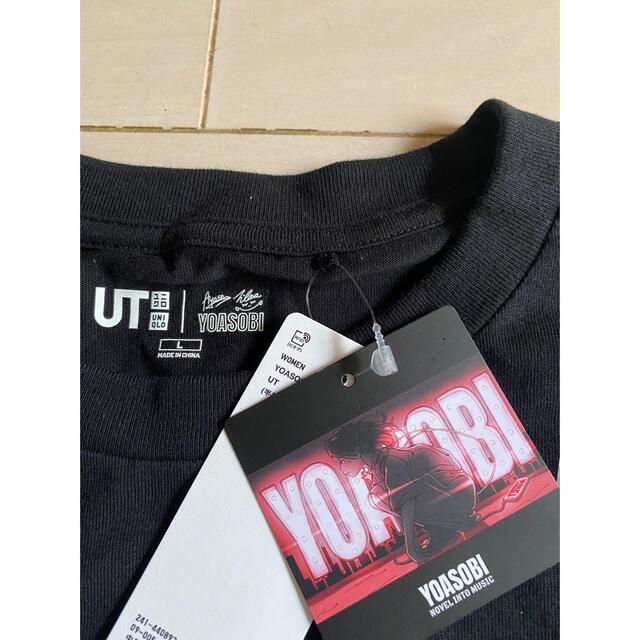 UNIQLO(ユニクロ)のYOASOBIコラボTシャツ レディースのトップス(Tシャツ(半袖/袖なし))の商品写真