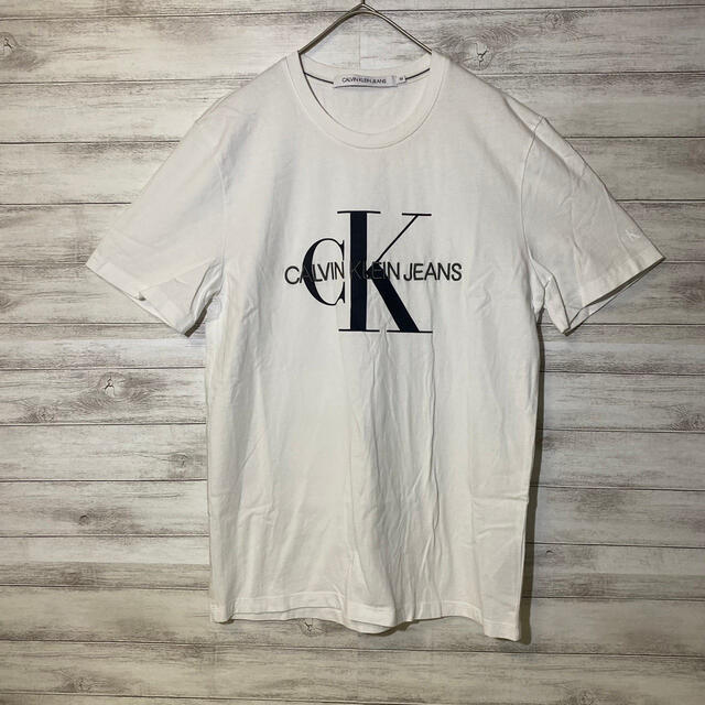 Calvin Klein(カルバンクライン)のカルバンクラインジーンズ　半袖刺繍ロゴＴシャツ  ホワイト メンズのトップス(Tシャツ/カットソー(半袖/袖なし))の商品写真