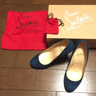 クリスチャンルブタン(Christian Louboutin)のルブタン★ほぼ新品★スウェードハイヒール(ハイヒール/パンプス)