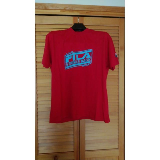 FILA(フィラ)のFILA　Ｔシャツ　サイズ：Ｓ（ＵＳ）　未着用 メンズのトップス(Tシャツ/カットソー(半袖/袖なし))の商品写真