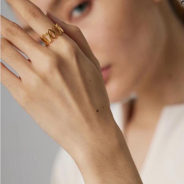 Spick & Span(スピックアンドスパン)の変色しないつけっぱなし🙆‍♀️なデザインリング レディースのアクセサリー(リング(指輪))の商品写真