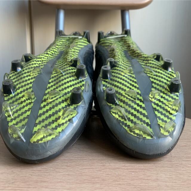 NIKE(ナイキ)のNIKE”Vapor Carbon Elite“ブラック/シルバー27.5㌢美品 スポーツ/アウトドアのスポーツ/アウトドア その他(アメリカンフットボール)の商品写真