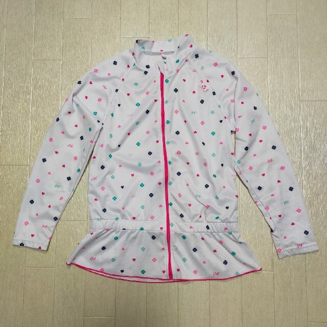 ラッシュガード 女の子　130cm キッズ/ベビー/マタニティのキッズ服女の子用(90cm~)(その他)の商品写真