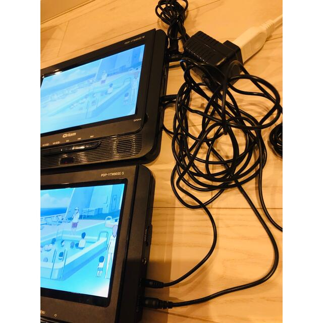 山善(ヤマゼン)のYAMAZEN ポータブルDVDプレーヤー PDP-YTW90(B) スマホ/家電/カメラのテレビ/映像機器(ブルーレイプレイヤー)の商品写真