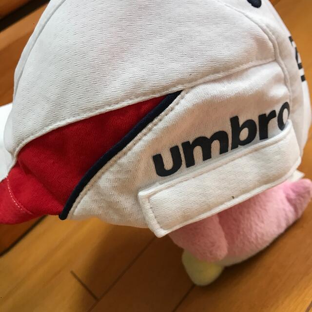 UMBRO(アンブロ)のアンブロ帽子 スポーツ/アウトドアのサッカー/フットサル(その他)の商品写真