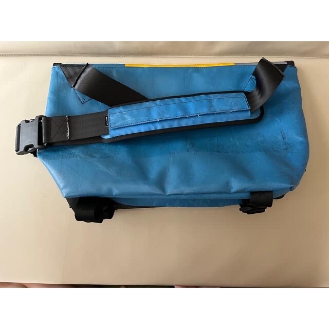 FREITAG 青 気味が悪い メッセンジャーバッグ FREITAG 青 気味が悪い メッセンジャーバッグ