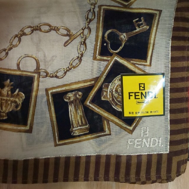 FENDI(フェンディ)の未使用 フェンディ ハンカチ2枚 レディースのファッション小物(ハンカチ)の商品写真