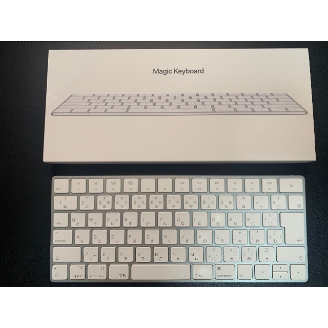 Apple(アップル)のApple Magic Keyboard (JIS/日本語) MLA22J/A スマホ/家電/カメラのPC/タブレット(PC周辺機器)の商品写真