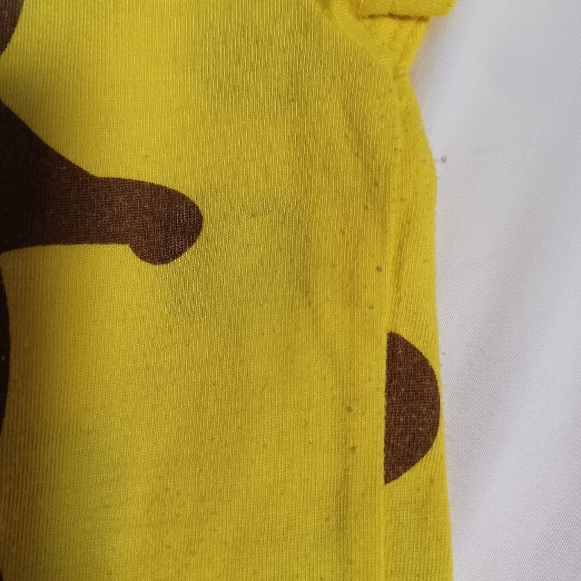 西松屋(ニシマツヤ)の黄色半袖80 キッズ/ベビー/マタニティのベビー服(~85cm)(Ｔシャツ)の商品写真