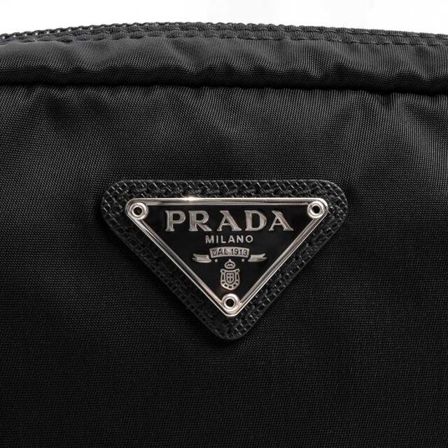 PRADA(プラダ)のプラダ ナイロン 化粧 コスメポーチ ブラック 1NA021（新品・未使用品） レディースのファッション小物(ポーチ)の商品写真