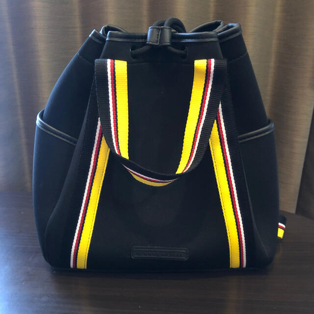 TOMMY HILFIGER(トミーヒルフィガー)のTOMMY HILFIGER リュックサック レディースのバッグ(リュック/バックパック)の商品写真