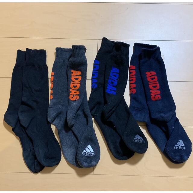 adidas(アディダス)の中古 靴下 4足 まとめ売りadidas 穴なし メンズ ハイソックス 掃除用 メンズのレッグウェア(ソックス)の商品写真