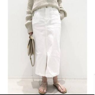 アパルトモンドゥーズィエムクラス(L'Appartement DEUXIEME CLASSE)のL'Appartement　White Denim スカート(その他)