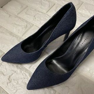 チャールズアンドキース(Charles and Keith)のCharies＆Keith チャールズ＆キース　ポインテッドトゥパンプス22cm(ハイヒール/パンプス)