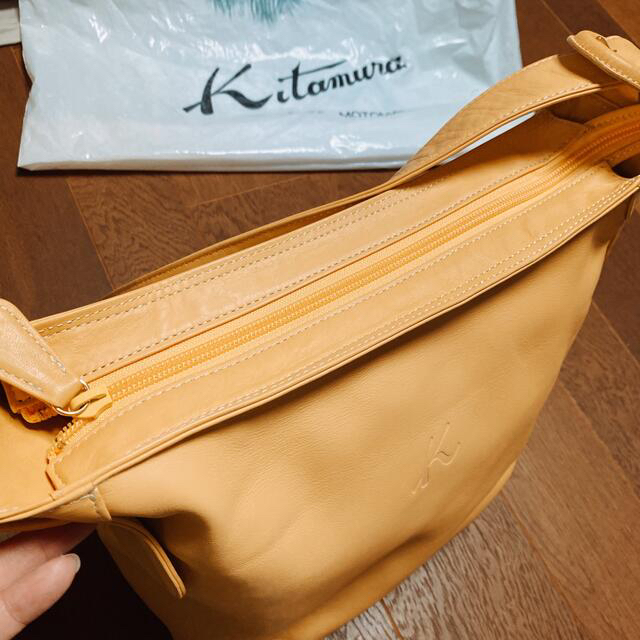 Kitamura(キタムラ)のkitamura キタムラ ショルダーバッグ イエロー レディースのバッグ(ショルダーバッグ)の商品写真