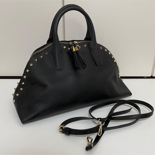 UNITED ARROWS(ユナイテッドアローズ)のGIANNI CHIARINI   PVC スタッズハーフムーンバッグ  レディースのバッグ(ハンドバッグ)の商品写真