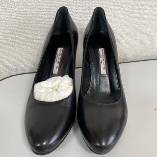 グローブトロッター(GLOBE-TROTTER)のGUGLIELMO ROTTA 黒パンプス　23cm(ハイヒール/パンプス)