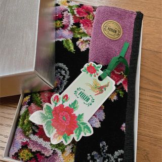 フェイラー(FEILER)の箱付き★フェイラー大判タオル花柄完全未開封品(タオル/バス用品)