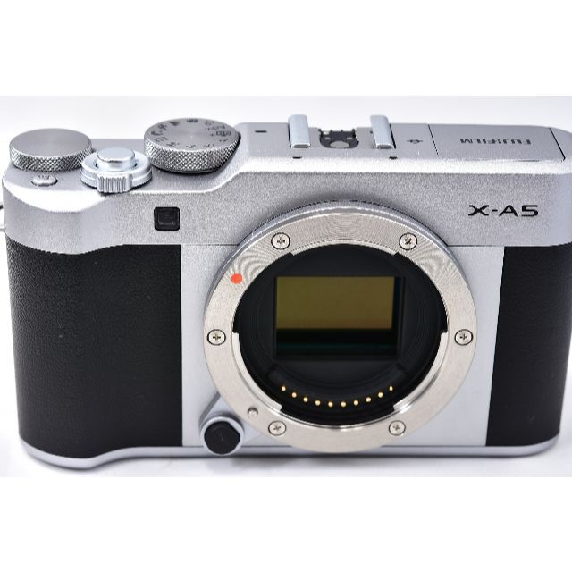 富士フイルム(フジフイルム)のKansas様専用！FUJIFILM ミラーレス一眼 X-A5 レンズキット スマホ/家電/カメラのカメラ(ミラーレス一眼)の商品写真