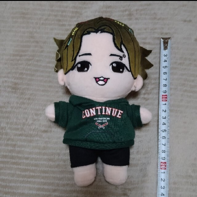 iKON(アイコン)のiKON　bobby　バビ　ぬいぐるみ　セット エンタメ/ホビーのタレントグッズ(アイドルグッズ)の商品写真