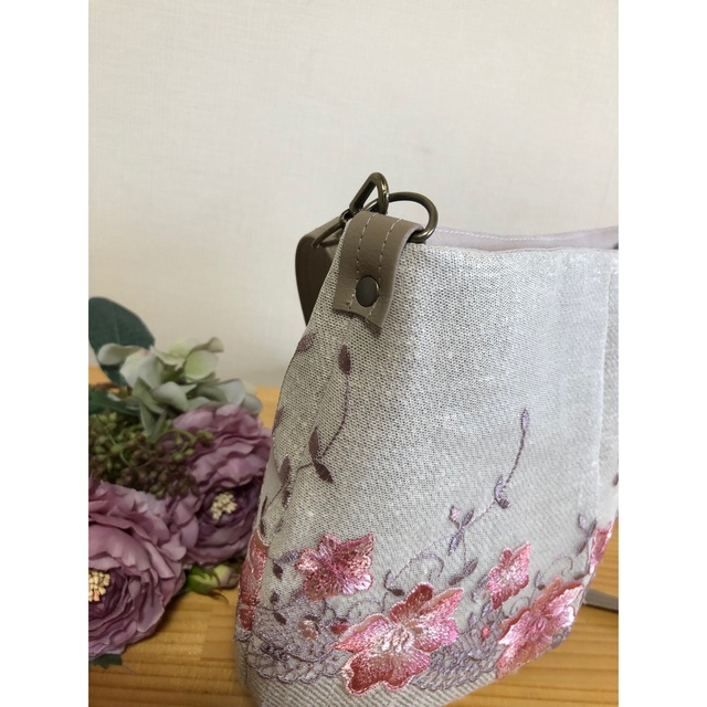 リネンのショルダーバック　ピンク系 ハンドメイドのファッション小物(バッグ)の商品写真