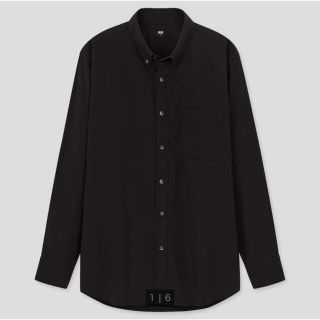 ユニクロ(UNIQLO)のエクストラファインコットンブロードシャツ（ボタンダウンカラー・長袖）ブラック　M(シャツ)