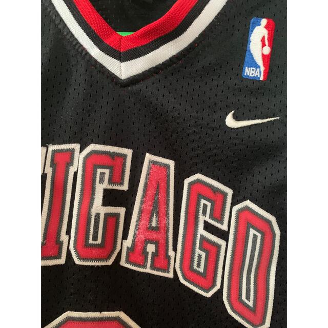 NIKE(ナイキ)のChicago Bulls ブルズ　キッズジャージ　Mサイズ スポーツ/アウトドアのスポーツ/アウトドア その他(バスケットボール)の商品写真