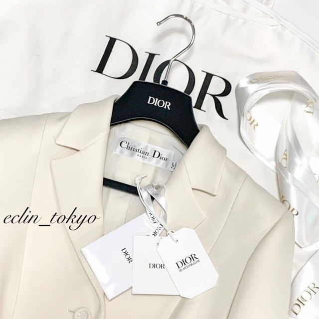 Christian Dior(クリスチャンディオール)の未使用！高額 約60万円 DIOR 名作 BAR バージャケット E3482 レディースのジャケット/アウター(テーラードジャケット)の商品写真