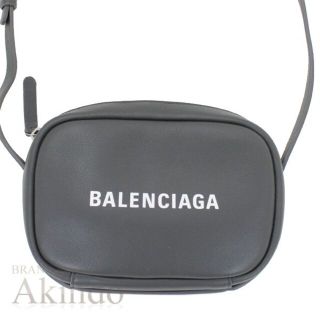 バレンシアガ(Balenciaga)の【新品】バレンシアガ ショルダーバッグ エブリデイ カメラバッグ XS クロスボディ 489809 グレー メンズ レディース  BALENCIAGA(ショルダーバッグ)