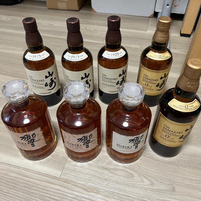 サントリー(サントリー)のサントリー　 山崎　/　山崎12年　/　響BC 響ＪＨ　【8本セット】 食品/飲料/酒の酒(ウイスキー)の商品写真