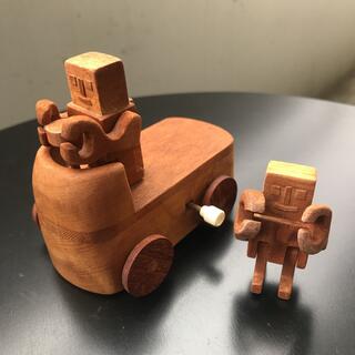 木のおもちゃ　ロボット　ぜんまい　車　木工作品(その他)