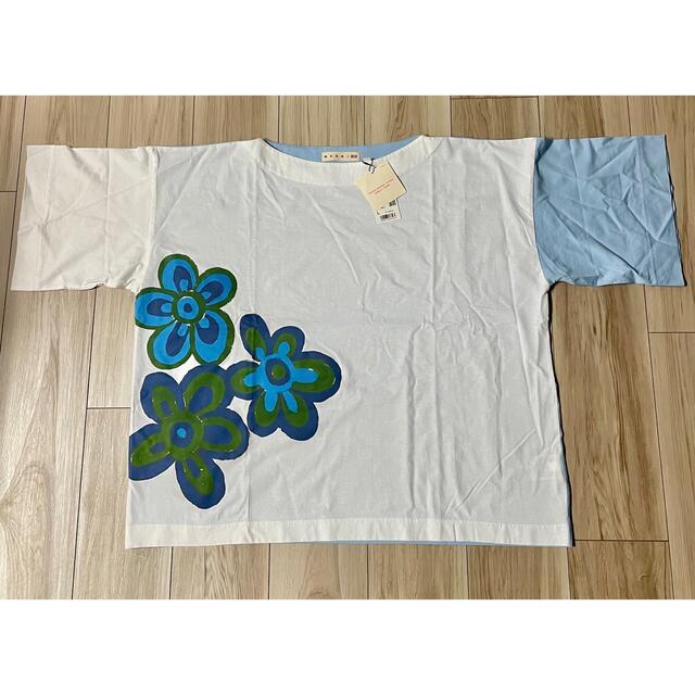 Marni(マルニ)の送料無料　ユニクロ&マルニ　Tシャツ サイズ　L 新品未使用 レディースのトップス(Tシャツ(半袖/袖なし))の商品写真
