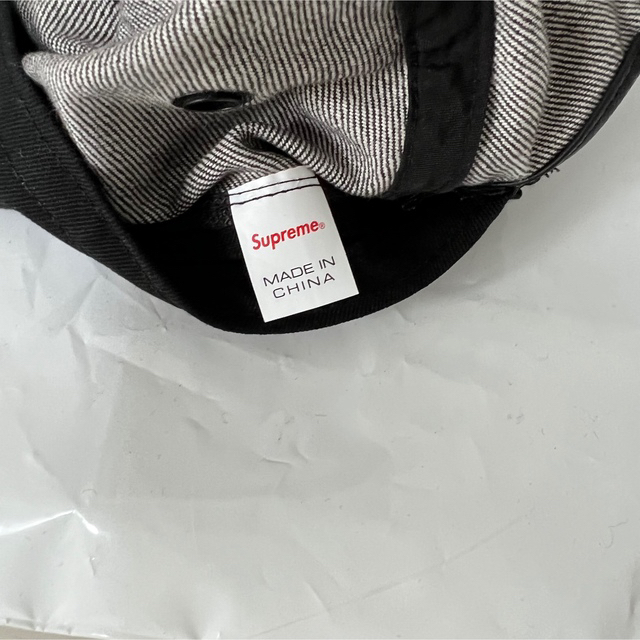 Supreme(シュプリーム)のSUPREMEキャップ メンズの帽子(キャップ)の商品写真