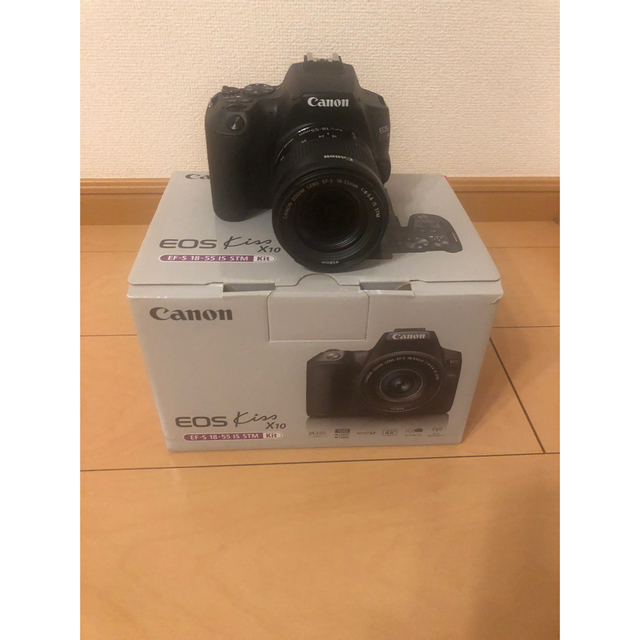 Canon(キヤノン)のCanon EOS Kiss X10 スマホ/家電/カメラのカメラ(デジタル一眼)の商品写真