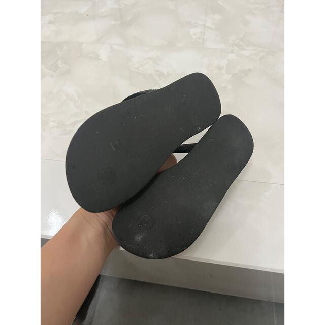 havaianas(ハワイアナス)のハワイアナス　18cm 黒　ビーチサンダル キッズ/ベビー/マタニティのキッズ靴/シューズ(15cm~)(サンダル)の商品写真