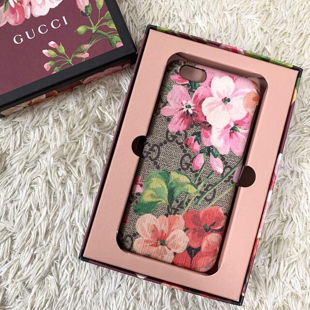 Gucci(グッチ)のGUCCI　グッチ　iPhone6/6s ケース　ブルームス　花柄　ピンク系 スマホ/家電/カメラのスマホアクセサリー(iPhoneケース)の商品写真