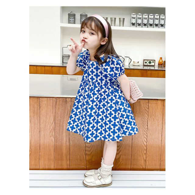 ⭐️韓国子供服 ⭐️サマードレスブルークロスプリント⭐️ワンピース⭐️100⭐️ キッズ/ベビー/マタニティのキッズ服女の子用(90cm~)(ワンピース)の商品写真