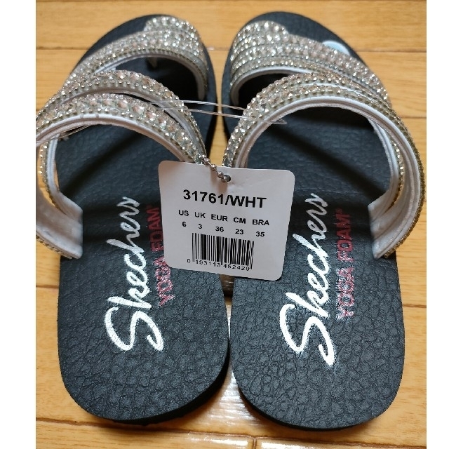 SKECHERS - ☆M.M.MAMA様専用☆スケッチャーズ キラキラサンダル SKECHERS - ☆M.M.MAMA様専用☆スケッチャーズ キラキラサンダル