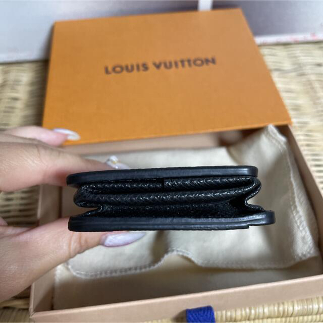 LOUIS VUITTON(ルイヴィトン)のルイヴィトン　コインパース　M30598 メンズのファッション小物(コインケース/小銭入れ)の商品写真