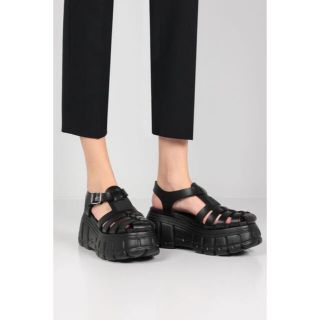 専用出品】Miu Miu ラバーフラットフォームサンダル-