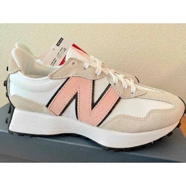 New Balance(ニューバランス)の○24.5㎝○ニューバランス　327　スニーカー　ピンク　厚底　希少カラー レディースの靴/シューズ(スニーカー)の商品写真