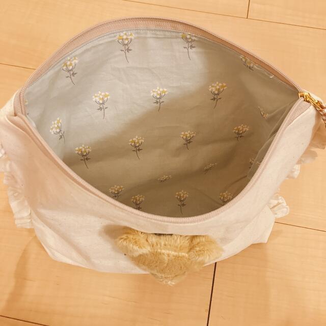 くま　花柄　オムツポーチ キッズ/ベビー/マタニティのおむつ/トイレ用品(ベビーおむつバッグ)の商品写真