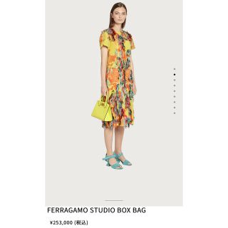 サルヴァトーレフェラガモ(Salvatore Ferragamo)のフェラガモ　STUDIO ミニ　ピンクベージュ　ショルダー　2way(ハンドバッグ)