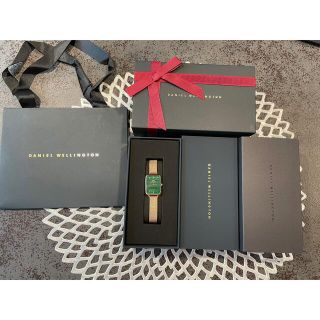 ダニエルウェリントン(Daniel Wellington)の【美品】DW QUADRO ローズゴールド×グリーン　腕時計(腕時計)