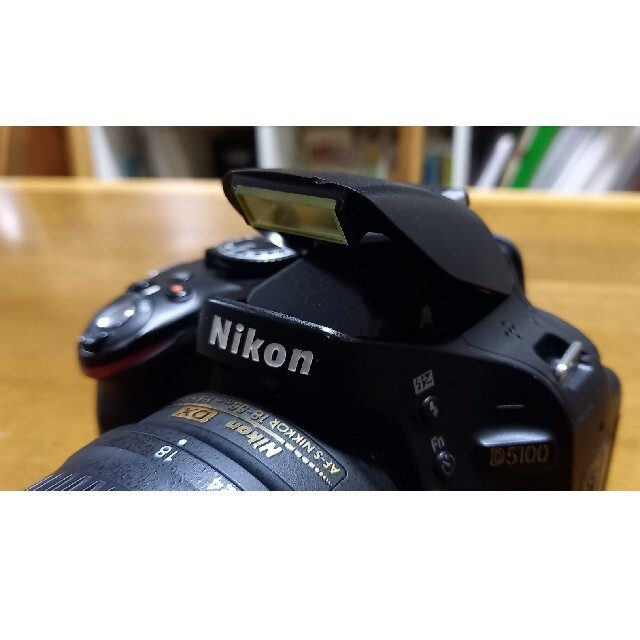 Nikon(ニコン)のNikon D5100 セット バリアングル スマホ/家電/カメラのカメラ(デジタル一眼)の商品写真