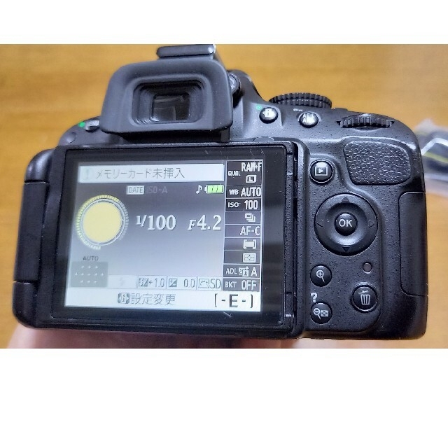 Nikon(ニコン)のNikon D5100 セット バリアングル スマホ/家電/カメラのカメラ(デジタル一眼)の商品写真